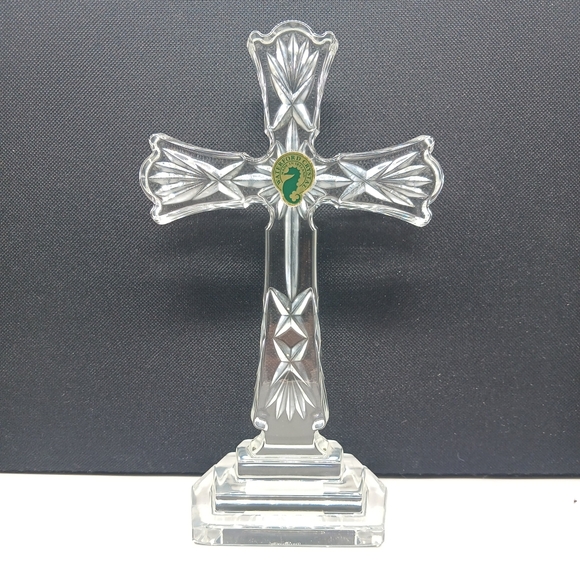 Waterford Crystal 8" Standing Cross Made In Ireland - Picture 1 of 9